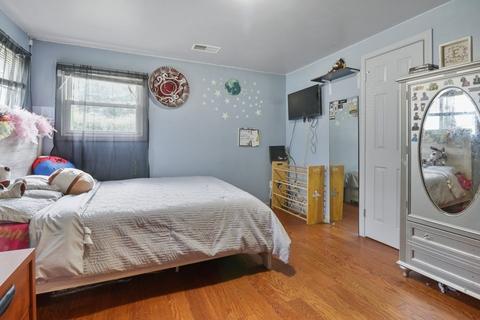 147 Sunridge Dr, Springfield, MA 01118 photo 22