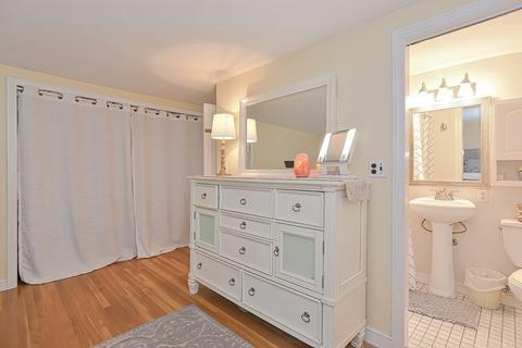 18 Coach Rd, Walpole, MA 02081 photo 33
