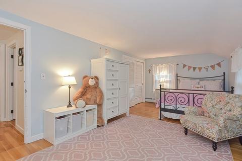 18 Coach Rd, Walpole, MA 02081 photo 24
