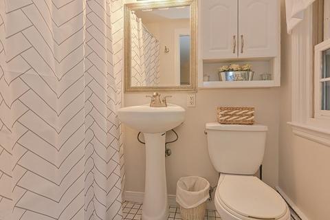 18 Coach Rd, Walpole, MA 02081 photo 36