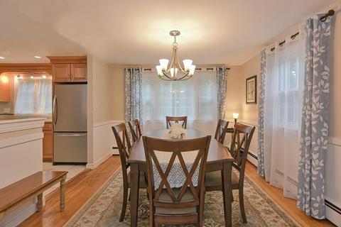 18 Coach Rd, Walpole, MA 02081 photo 7