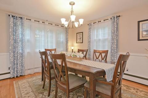 18 Coach Rd, Walpole, MA 02081 photo 6