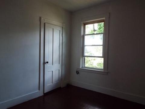 61 Fox St, Worcester, MA 01604 photo 21