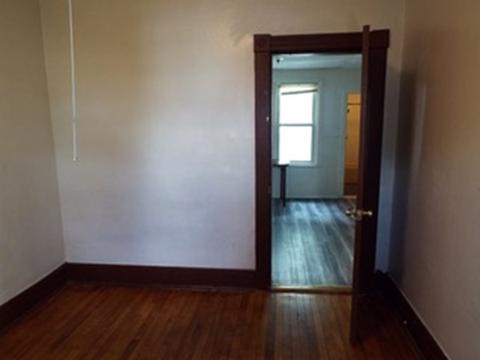 61 Fox St, Worcester, MA 01604 photo 12