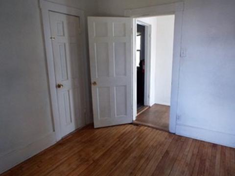 61 Fox St, Worcester, MA 01604 photo 5