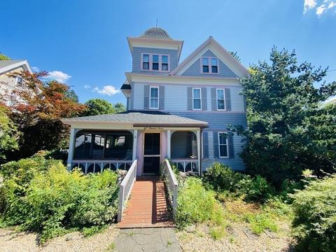 107 Church St, Ware, MA 01082 photo 2