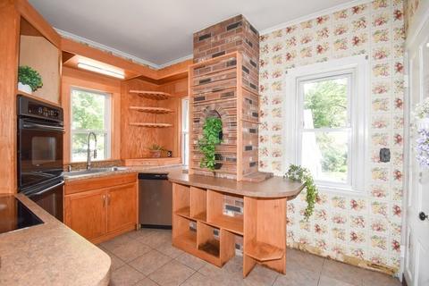 107 Church St, Ware, MA 01082 photo 10