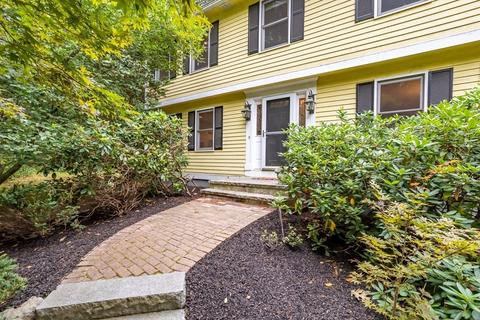 6 Maillet Dr, Acton, MA 01720 photo 2