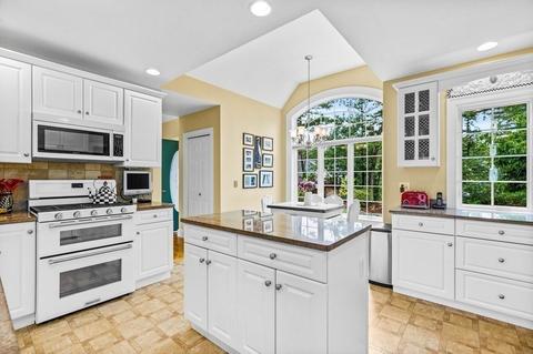 21 Pond Edge Trl, Wareham, MA 02571 photo 4