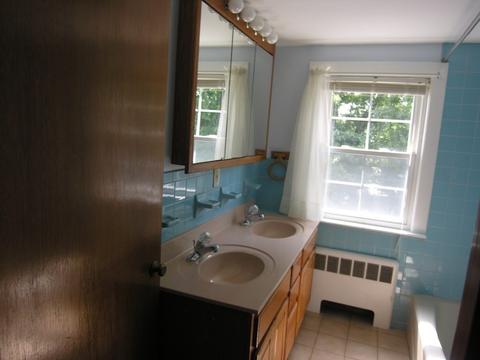 450 Appleton St, Arlington, MA 02476 photo 18