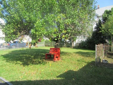 23 State St, Chicopee, MA 01013 photo 3