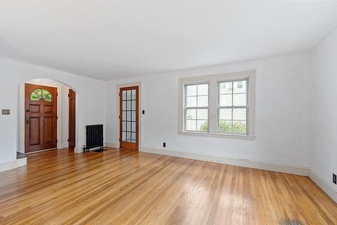 32 Heather St, Beverly, MA 01915 photo 14