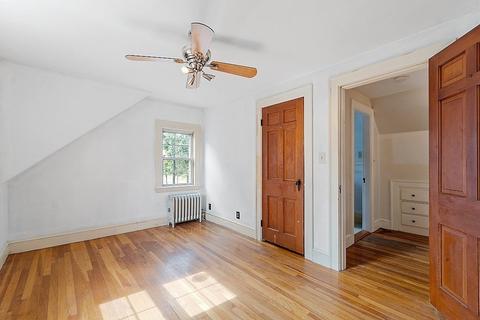 32 Heather St, Beverly, MA 01915 photo 7