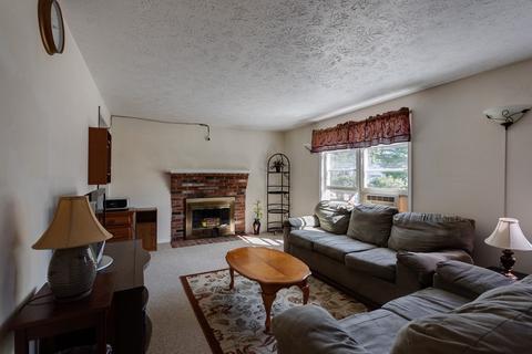 97 Outlook Dr, Worcester, MA 01602 photo 32