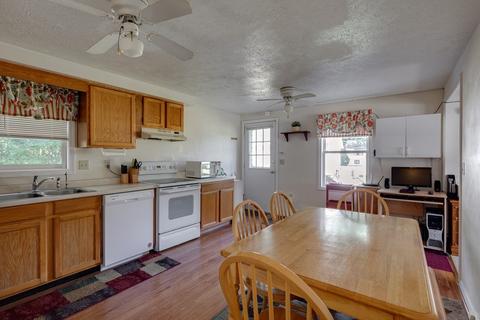 97 Outlook Dr, Worcester, MA 01602 photo 21
