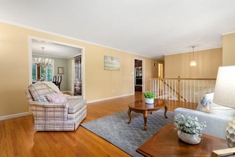 16 Keith Rd, Reading, MA 01867 photo 6