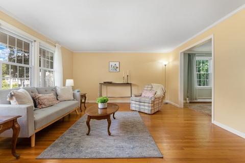 16 Keith Rd, Reading, MA 01867 photo 5