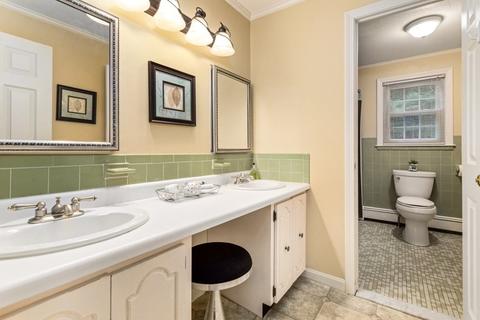 16 Keith Rd, Reading, MA 01867 photo 22