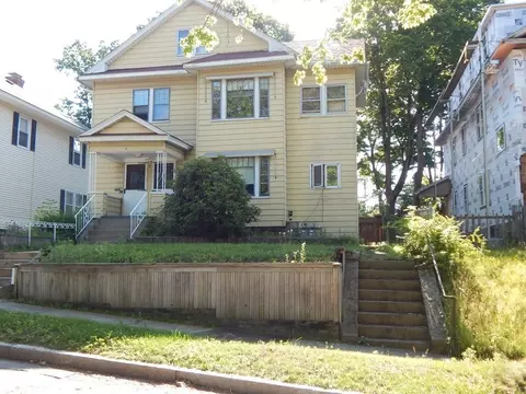 4 Guild Rd, Worcester, MA 01602 photo 2
