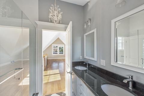 116 E Main St #1, Gloucester, MA 01930 photo 24