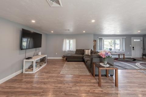 8 Acoaxet Ln, Wareham, MA 02576 photo 6