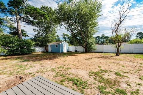 8 Acoaxet Ln, Wareham, MA 02576 photo 13