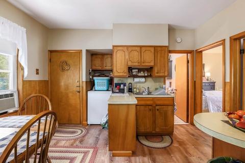 18 Burton St, Worcester, MA 01607 photo 18
