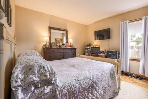 18 Burton St, Worcester, MA 01607 photo 25