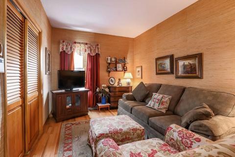 18 Burton St, Worcester, MA 01607 photo 13