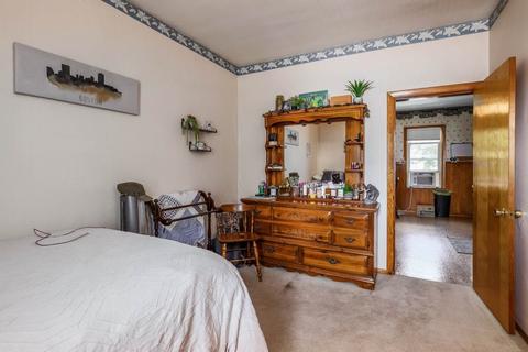 18 Burton St, Worcester, MA 01607 photo 36