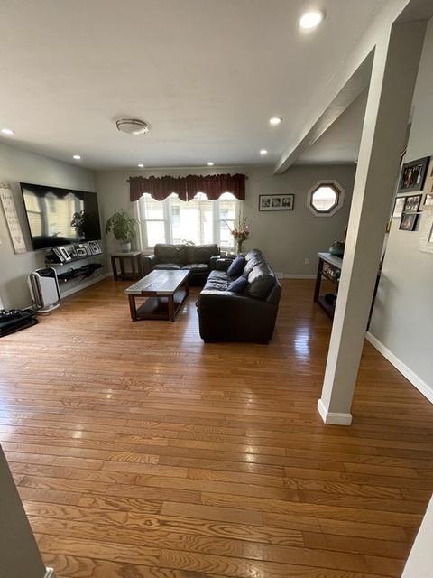 76 Maple St, Lowell, MA 01852 photo 8