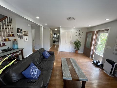 76 Maple St, Lowell, MA 01852 photo 6