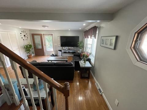76 Maple St, Lowell, MA 01852 photo 33
