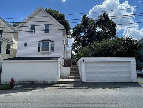 76 Maple St, Lowell, MA 01852 photo 1