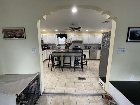 76 Maple St, Lowell, MA 01852 photo 12