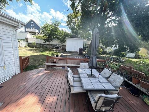 76 Maple St, Lowell, MA 01852 photo 3