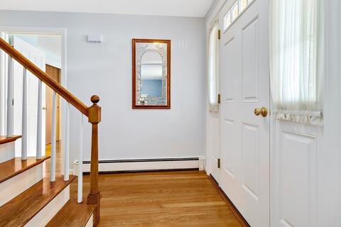 39 High St, Acton, MA 01720 photo 3