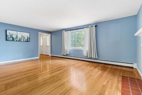 39 High St, Acton, MA 01720 photo 5