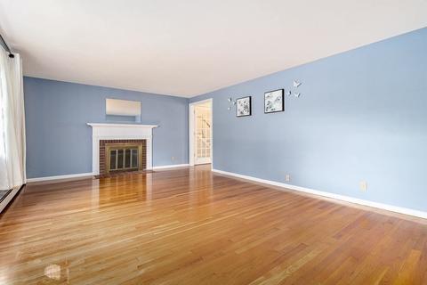 39 High St, Acton, MA 01720 photo 4