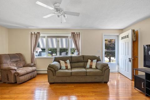 63 Brookside Ave, Webster, MA 01570 photo 3