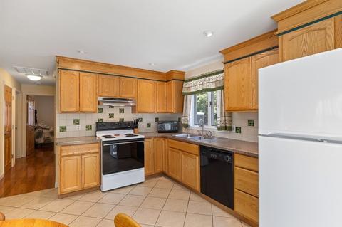 63 Brookside Ave, Webster, MA 01570 photo 7