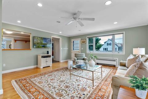 32 Pickwick Rd, Marblehead, MA 01945 photo 18