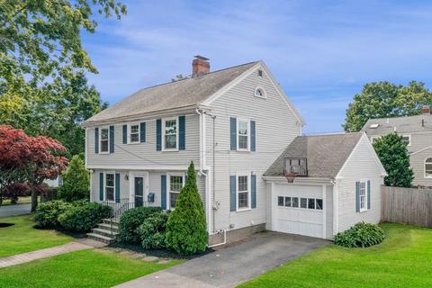 32 Pickwick Rd, Marblehead, MA 01945 photo 1