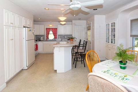 2069 High St, Palmer, MA 01080 photo 8
