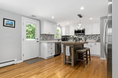 55 Spring St, Wakefield, MA 01880 photo 11