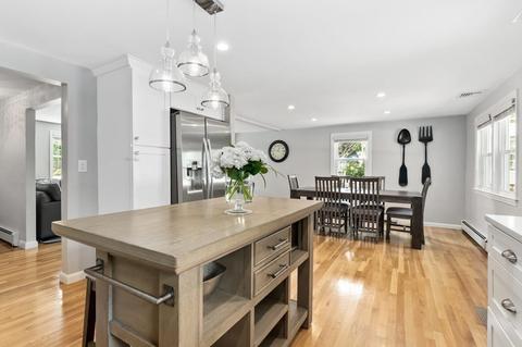 55 Spring St, Wakefield, MA 01880 photo 13