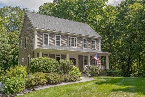 2 Gaskill St, Mendon, MA 01756 photo 1