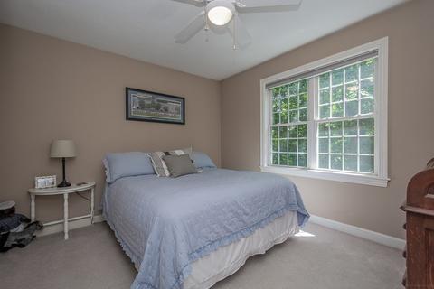2 Gaskill St, Mendon, MA 01756 photo 30