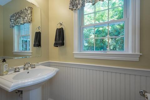 2 Gaskill St, Mendon, MA 01756 photo 21