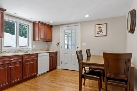 181 Parker St, Maynard, MA 01754 photo 6